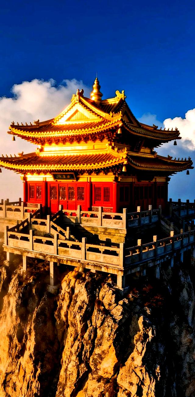 《百万并发背后的秘密:揭秘下一代高性能服务器架构如何重塑互联网》